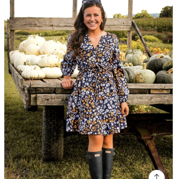 Draper James Lucinda Fall Field Floral Drawstring Waist Popover Dress Sz L Navy - Picture 2 of 8